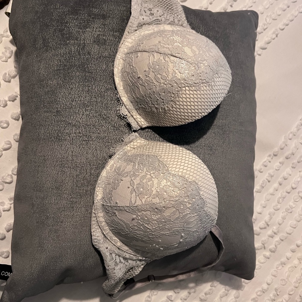 Victoria secret bra